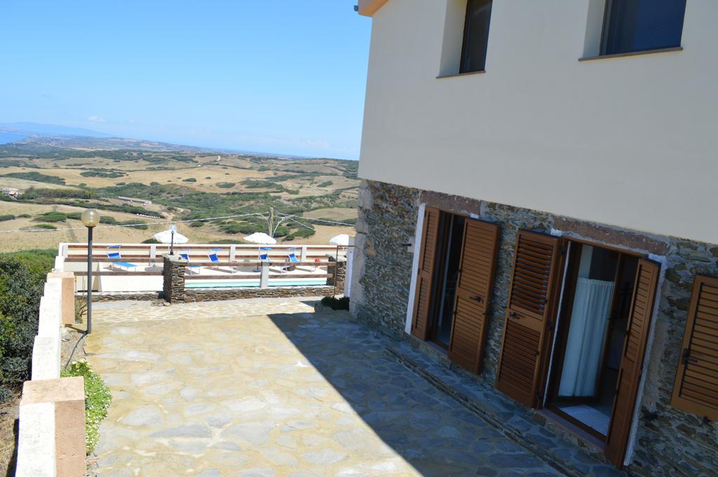 Agriturismo Finagliosu Пальмадула Экстерьер фото